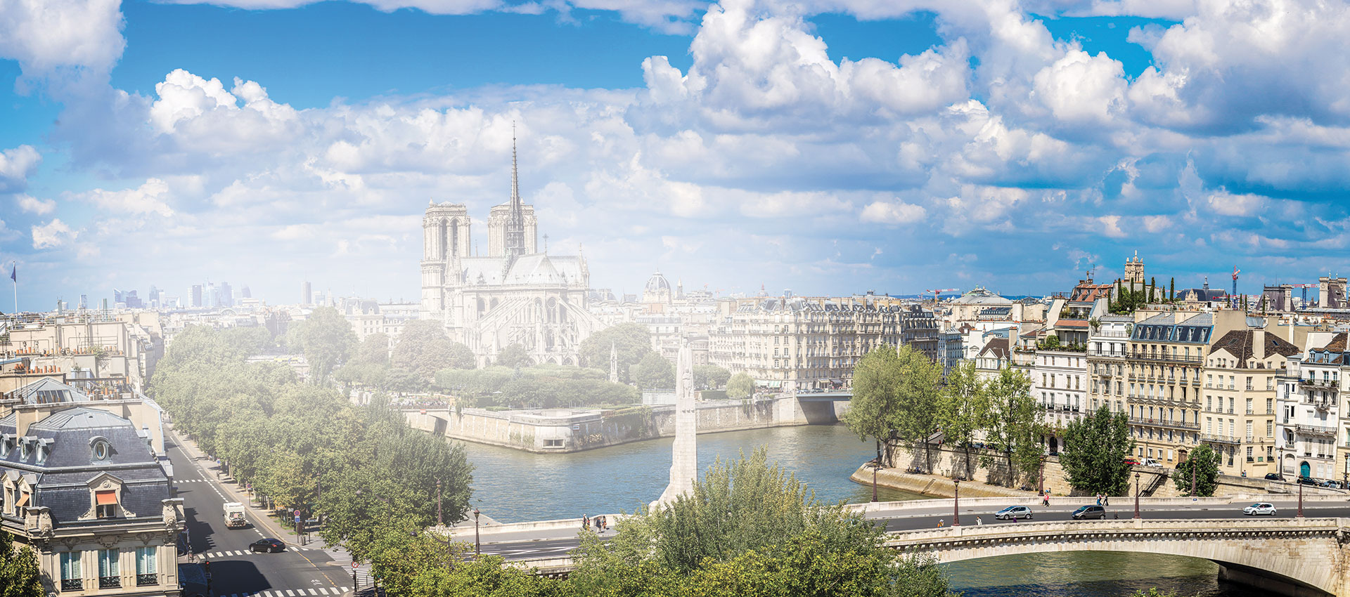 GLOBAL CITIES AND TOURISM